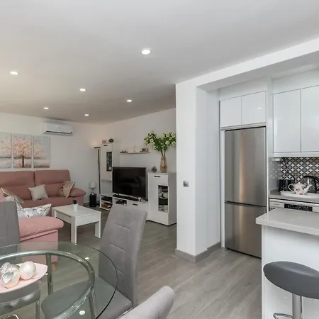 Apartment New Modern 3br With Terrace In Centre Fuengirola