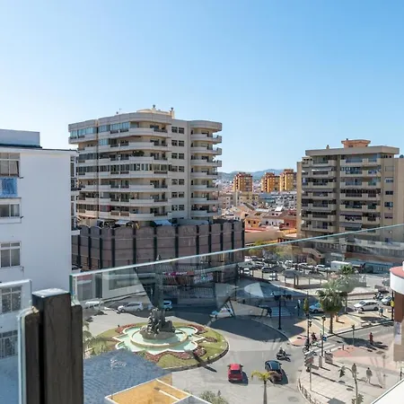 New Modern 3br With Terrace In Centre Apartment