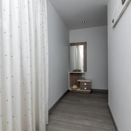 New Modern 3br With Terrace In Centre Apartamento *