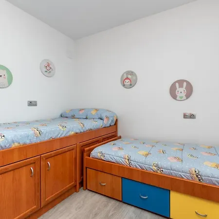Apartment New Modern 3br With Terrace In Centre *